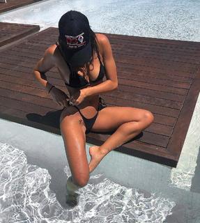 Giulia Calcaterra feet photo 4