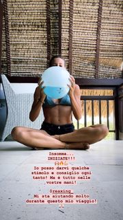 Giulia Calcaterra feet photo 11