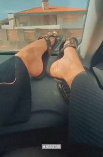 Giulia Calcaterra feet photo 8
