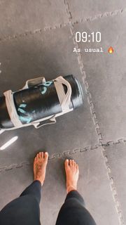 Giulia Calcaterra feet photo 11