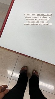 Giulia Calcaterra feet photo 9