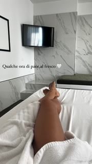 Giulia Calcaterra feet photo 20