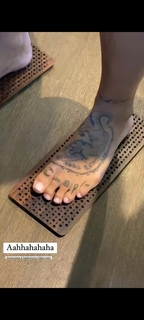 Giulia Calcaterra feet photo 12