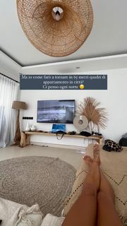 Giulia Calcaterra feet photo 8