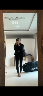 Giulia Calcaterra feet photo 3
