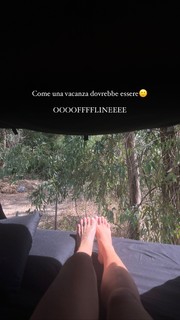 Giulia Calcaterra feet photo 7