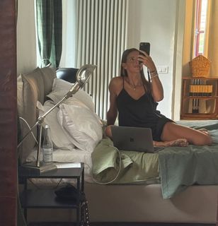 Giulia Calcaterra feet photo 8