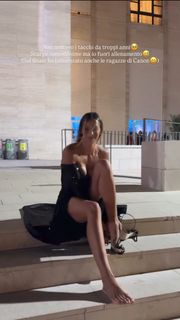 Giulia Calcaterra feet photo 4