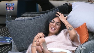 Giulia De Lellis feet photo thumbnail