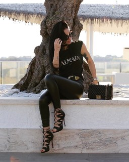Giulia De Lellis feet photo thumbnail