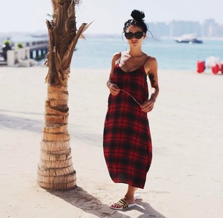 Giulia De Lellis feet photo thumbnail