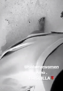 Giulia De Lellis feet photo thumbnail