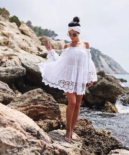 Giulia De Lellis feet photo thumbnail