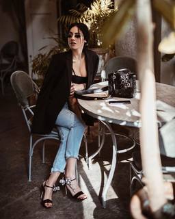 Giulia De Lellis feet photo thumbnail