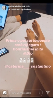 Giulia De Lellis feet photo thumbnail