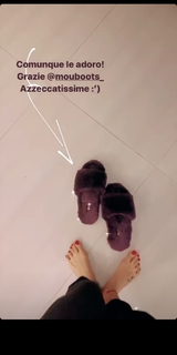 Giulia De Lellis feet photo thumbnail