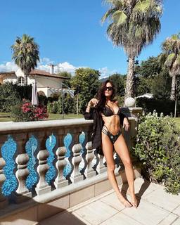 Giulia De Lellis feet photo thumbnail