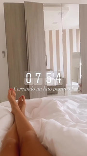 Giulia De Lellis feet photo thumbnail