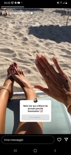 Giulia De Lellis feet photo thumbnail