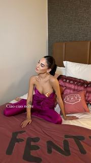 Giulia De Lellis feet photo thumbnail