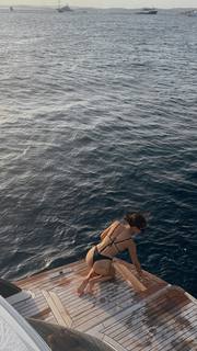 Giulia De Lellis feet photo thumbnail
