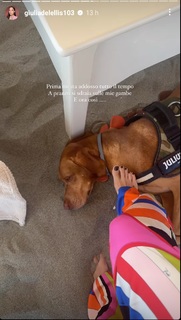 Giulia De Lellis feet photo thumbnail
