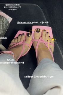 Giulia De Lellis feet photo 1