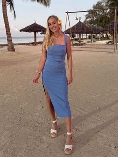 Giulia Gwinn feet photo 1