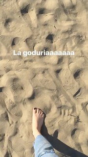 Giulia Luzi feet photo 11