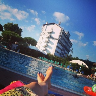 Giulia Luzi feet photo 7