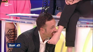 Giulia Luzi feet photo 10