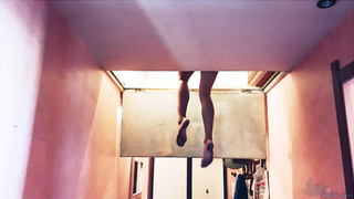 Giulia Michelini feet photo thumbnail