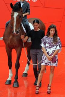 Giulia Michelini feet photo thumbnail