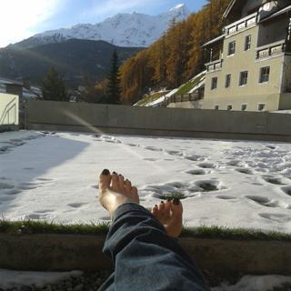 Giulia Montanarini feet photo 4