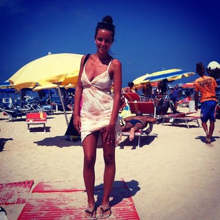 Giulia Penna feet photo thumbnail