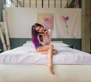 Giulia Penna feet photo thumbnail