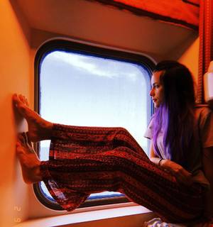 Giulia Penna feet photo thumbnail
