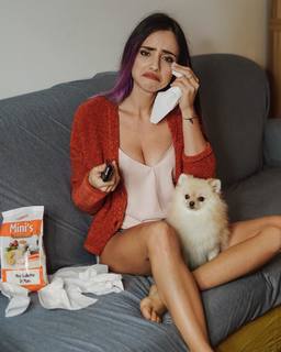 Giulia Penna feet photo thumbnail