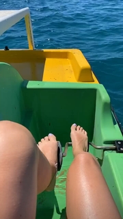 Giulia Penna feet photo thumbnail