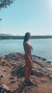 Giulia Penna feet photo thumbnail