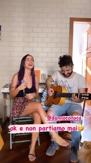Giulia Penna feet photo thumbnail