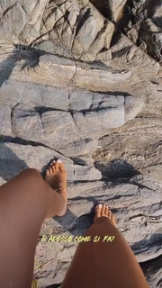 Giulia Penna feet photo thumbnail