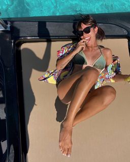 Giulia Penna feet photo thumbnail
