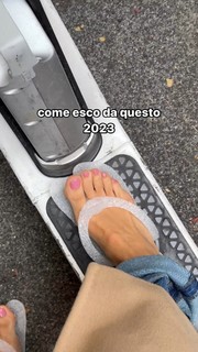 Giulia Penna feet photo thumbnail