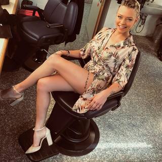 Giulia Provvedi feet photo thumbnail