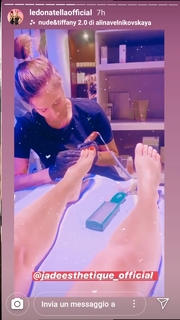 Giulia Provvedi feet photo thumbnail