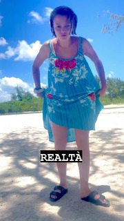 Giulia Provvedi feet photo thumbnail
