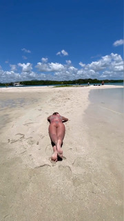Giulia Provvedi feet photo thumbnail