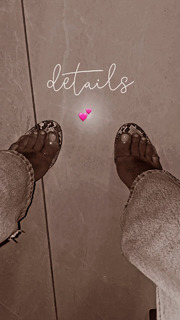 Giulia Provvedi feet photo thumbnail