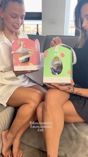 Giulia Provvedi feet photo thumbnail